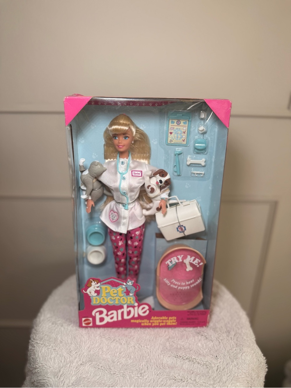 Vintage 1996 Pet Doctor Barbie Veterinarian Doll NIB